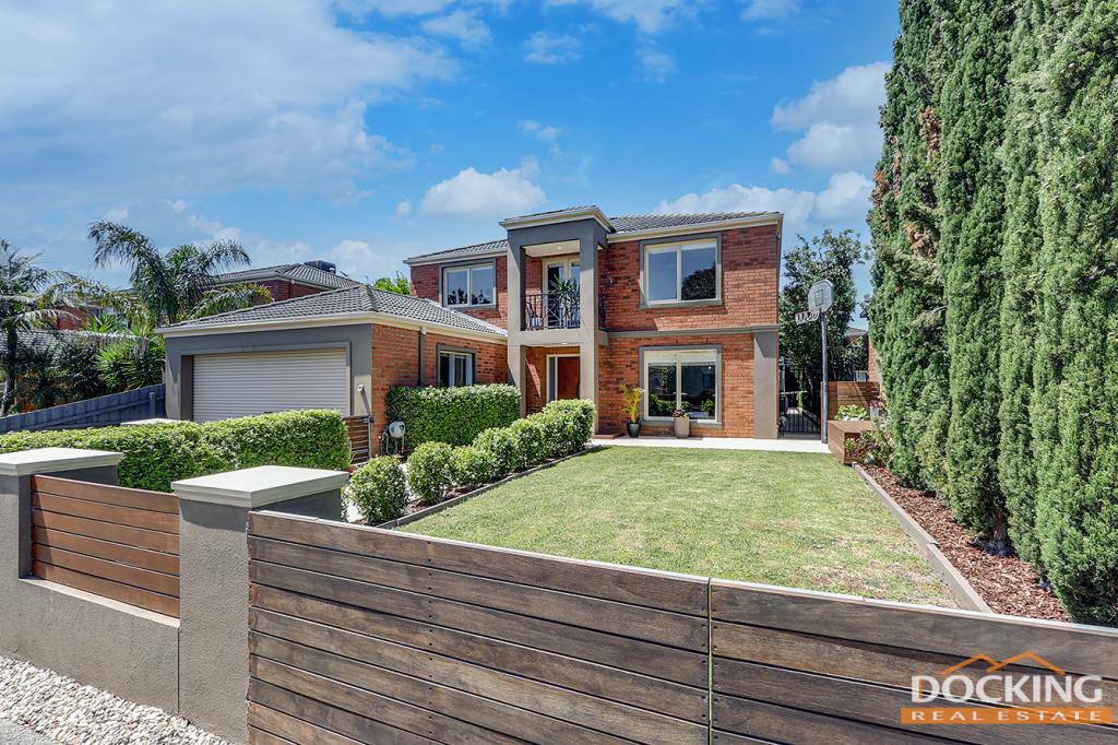 67 FAIRWAY DR, ROWVILLE, VIC 3178