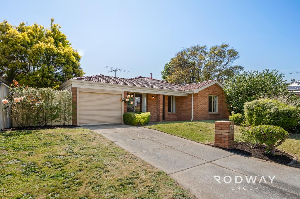 11 Tangerine Cl, Seville Grove, WA 6112