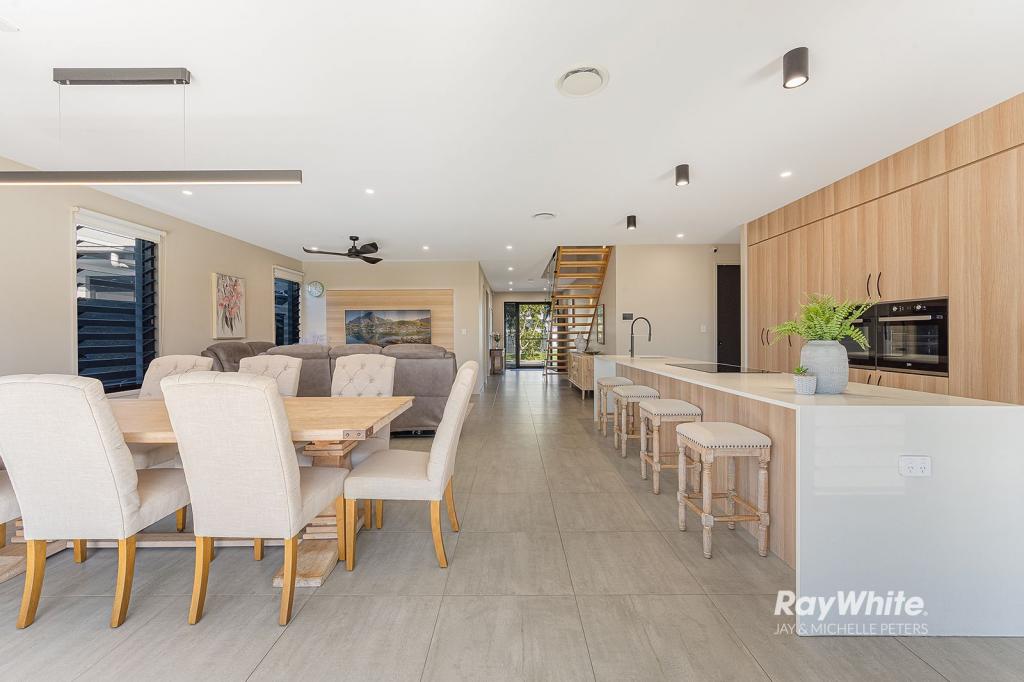 113 Morna St, Newport, QLD 4020