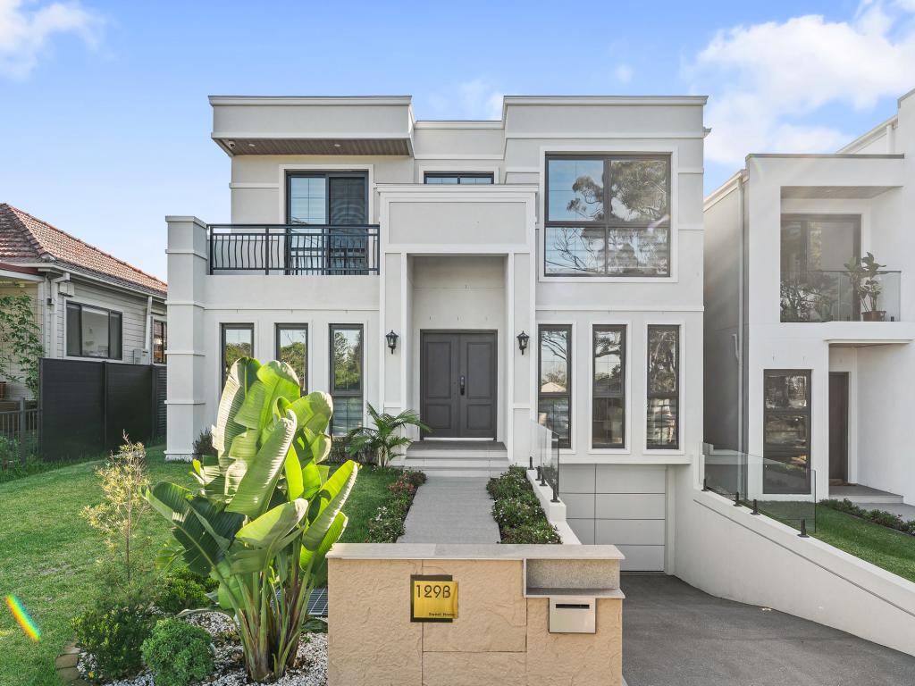 129b Yathong Rd, Caringbah South, NSW 2229
