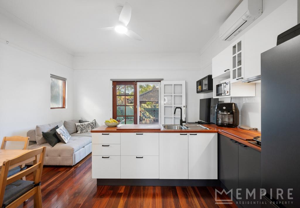 347 South St, Hilton, WA 6163