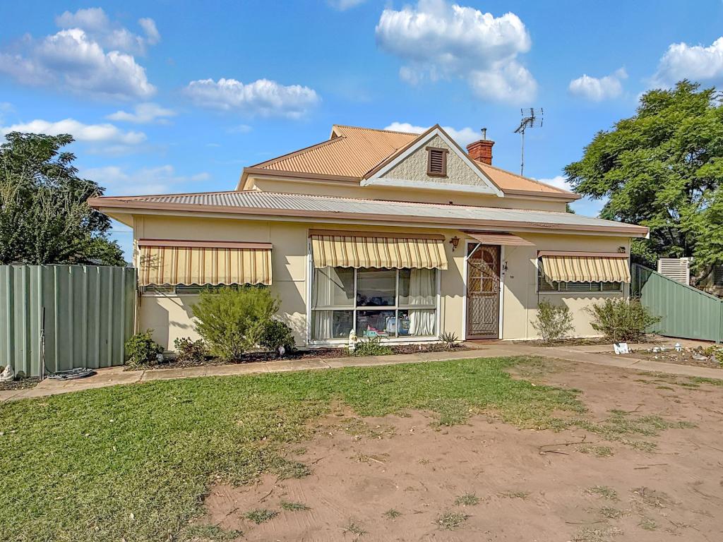 98 Wade Ave, Leeton, NSW 2705