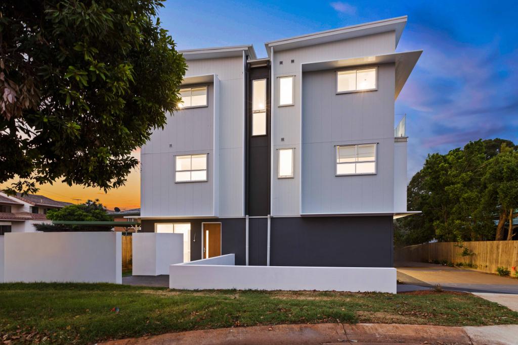 4 Harris St, Wellington Point, QLD 4160