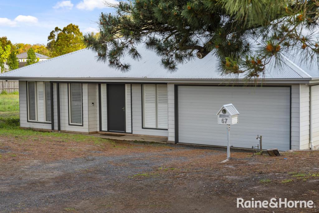 67 Ross Watt Rd, Gisborne, VIC 3437