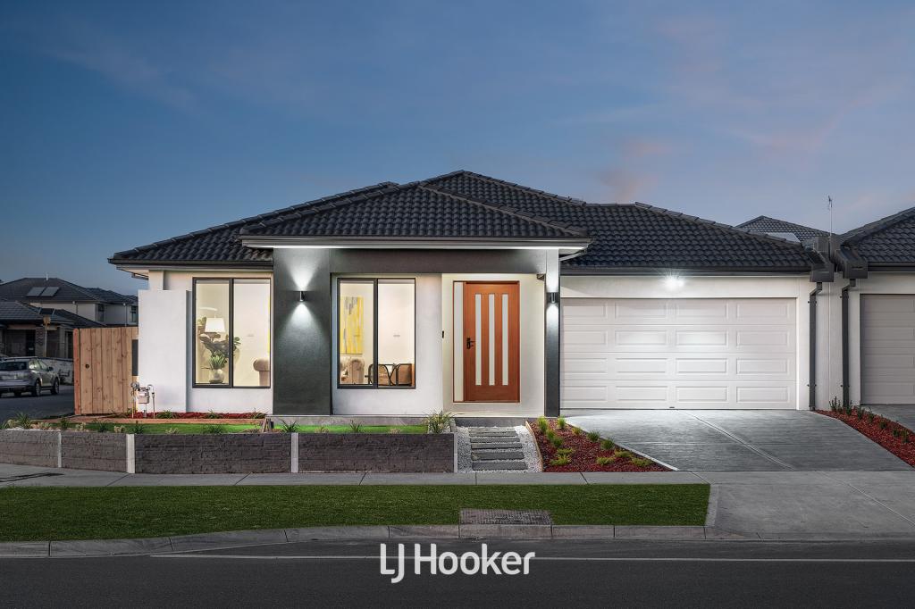 21 Crescendo Bvd, Clyde, VIC 3978