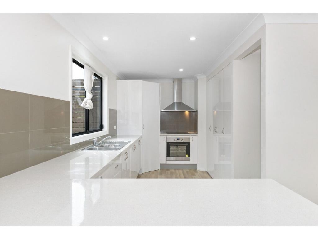 8a Retreat Lane, Charlestown, NSW 2290