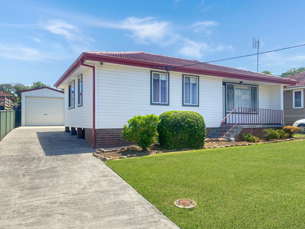 38 Girraween Ave, Lake Illawarra, NSW 2528