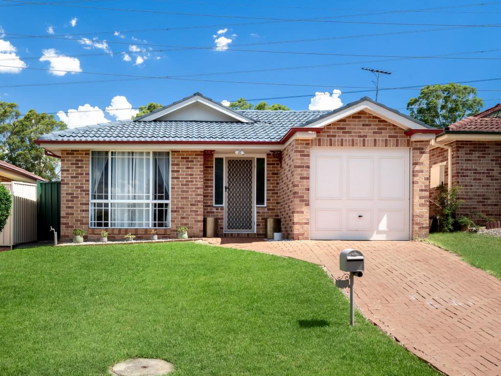 33 Candlebark Cct, Glenmore Park, NSW 2745