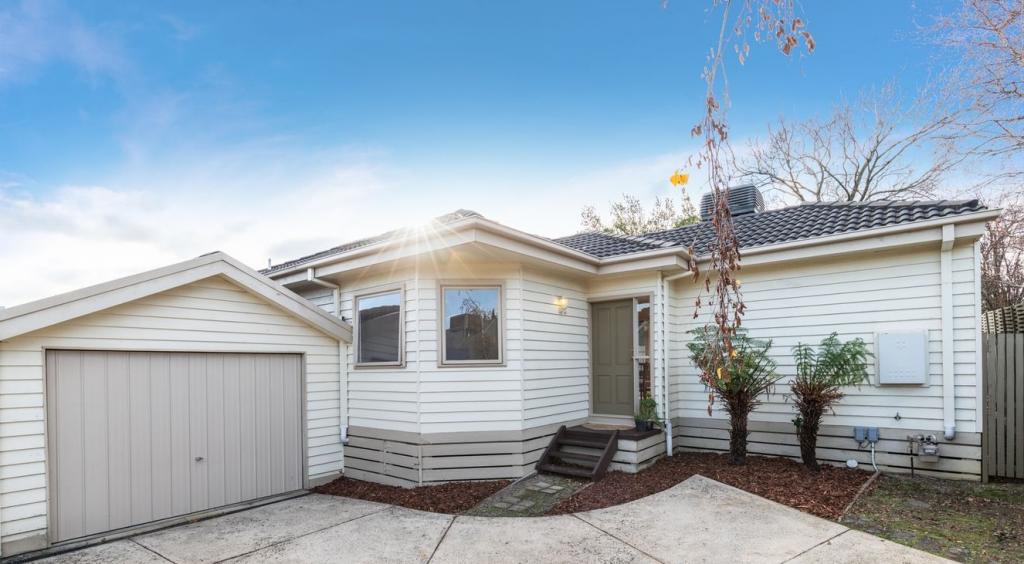 2/21 Esdale St, Blackburn, VIC 3130