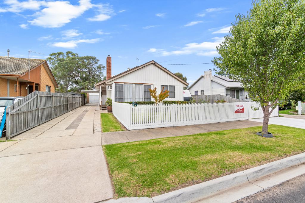 36 Overend Cres, Sale, VIC 3850