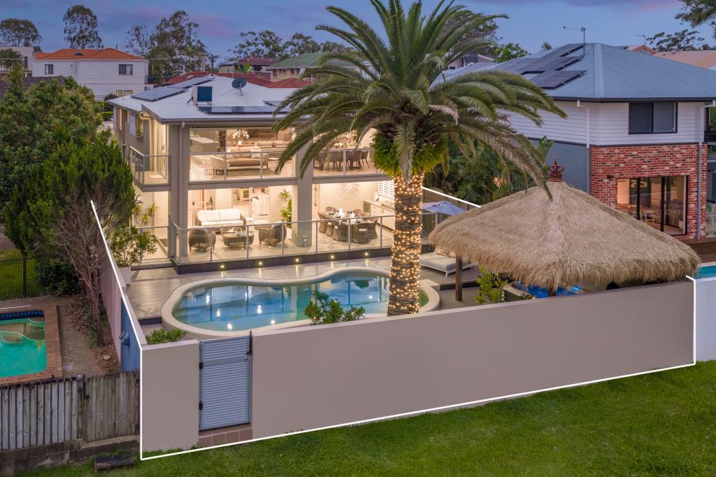 92 Bamboo Ave, Bundall, QLD 4217