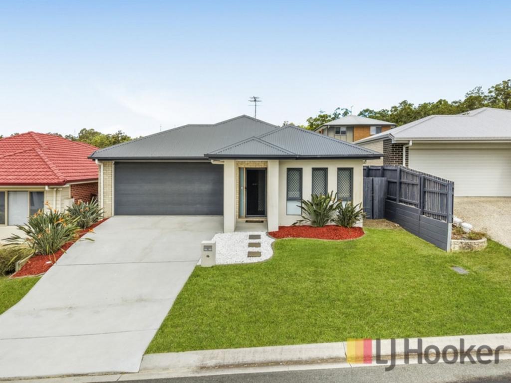 19 Stringybark St, Spring Mountain, QLD 4300