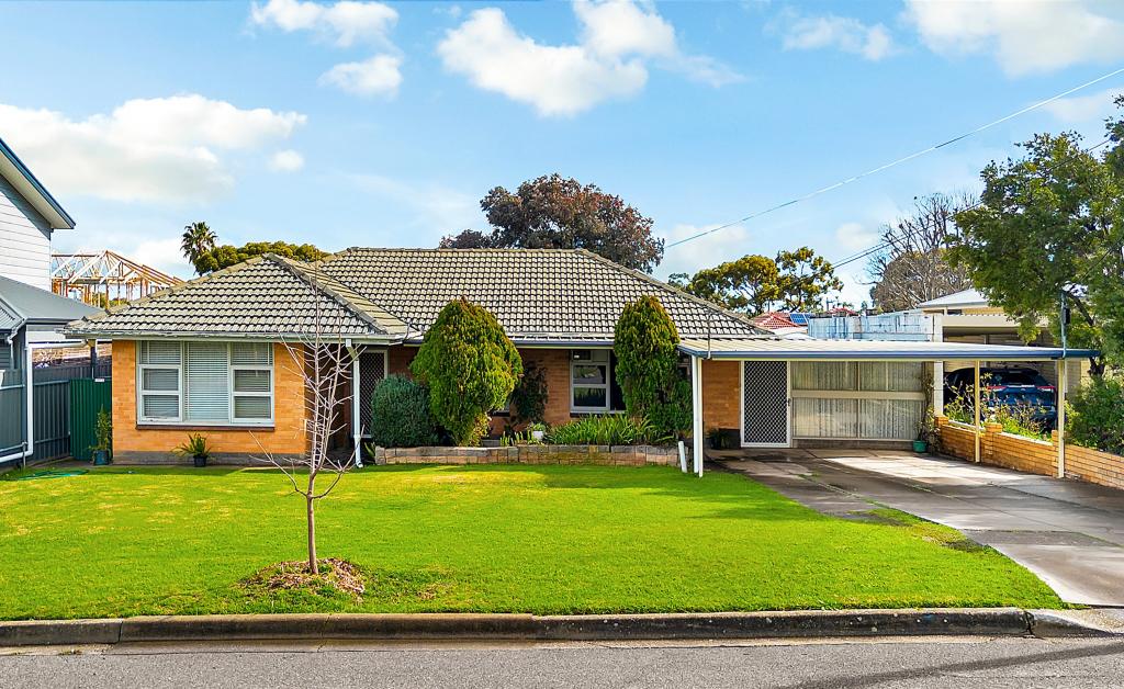 17 Janet St, Para Vista, SA 5093
