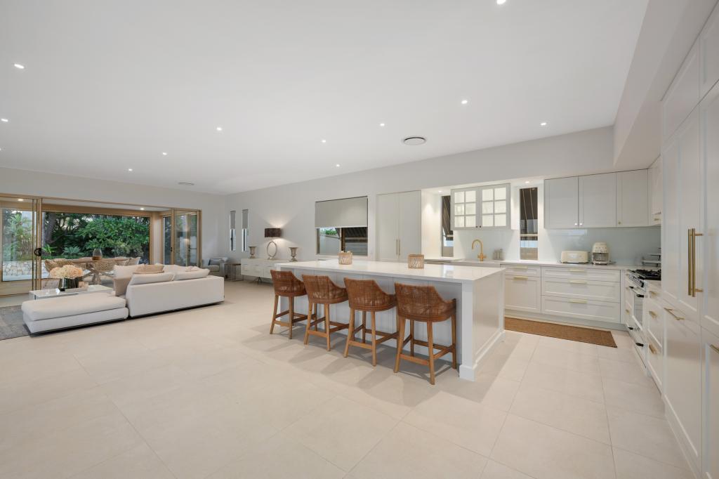 541/61 Noosa Springs Dr, Noosa Heads, QLD 4567