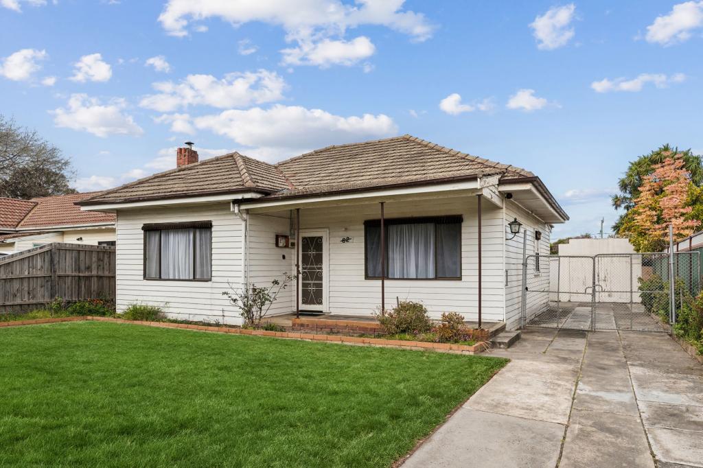 62 Marchant Ave, Reservoir, VIC 3073