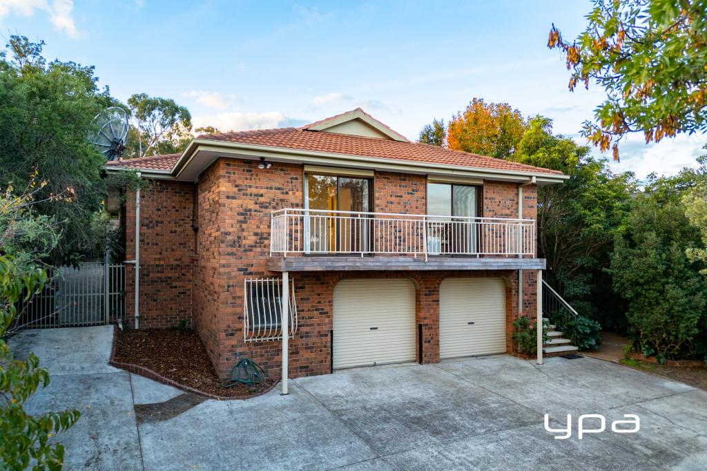 28 BALMORAL CCT, SUNBURY, VIC 3429