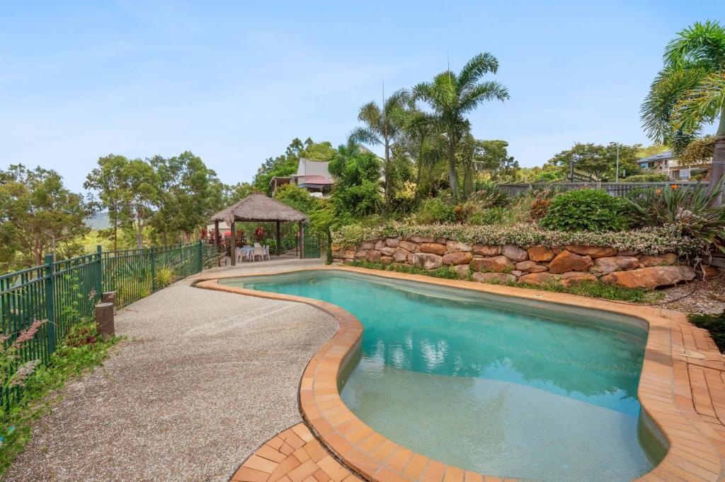 20 Leah Dr, Belivah, QLD 4207