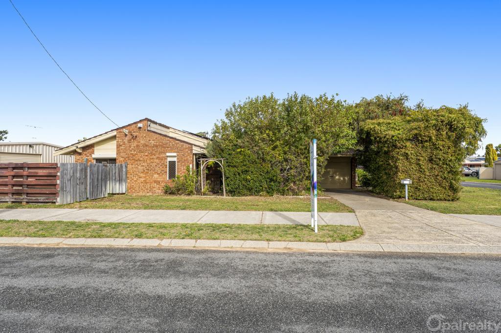 1 Rotohine Pl, Cooloongup, WA 6168