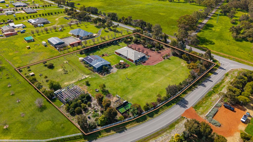 33 Mcmahon Rd, North Dandalup, WA 6207