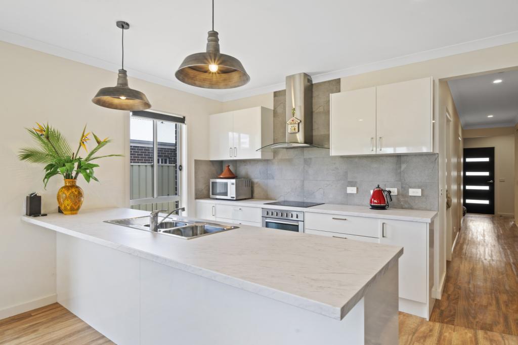 2/7 Avoca Ct, Mansfield, VIC 3722