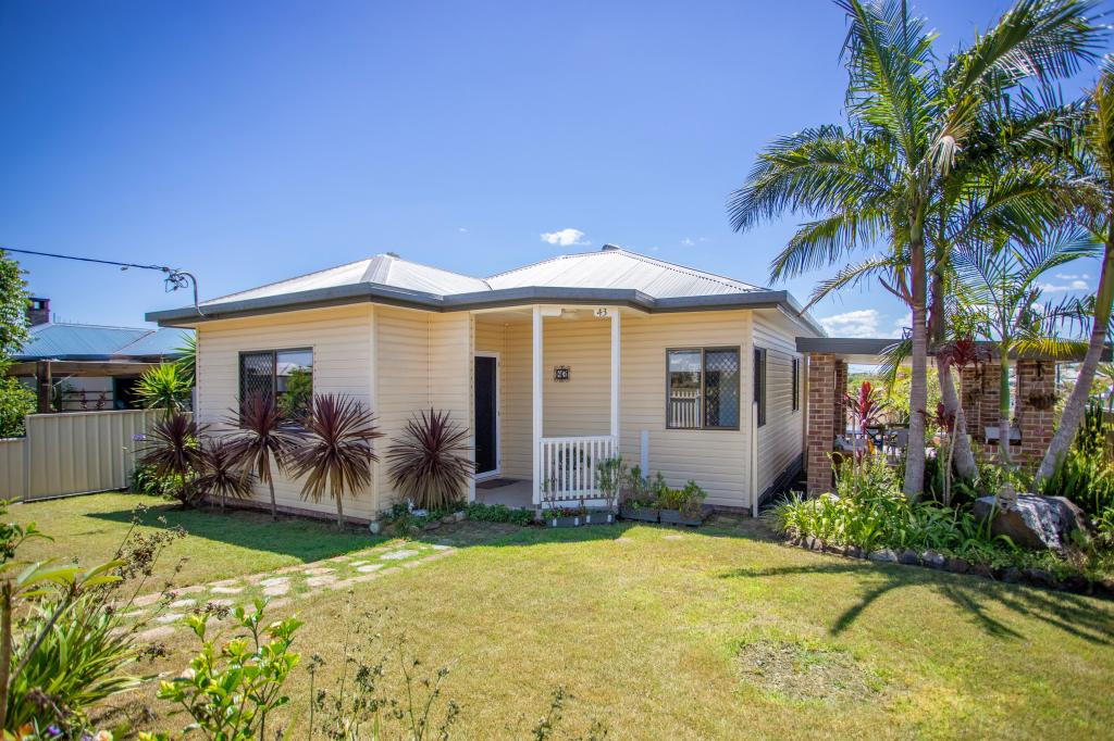 43 Flett St, Taree, NSW 2430
