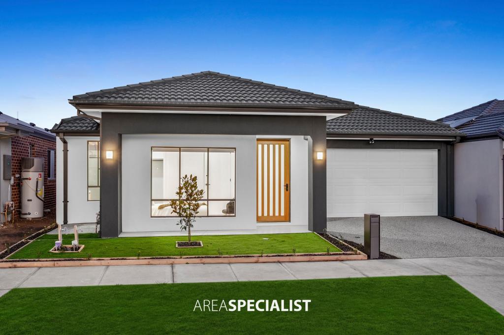 27 Bambusa Way, Clyde North, VIC 3978