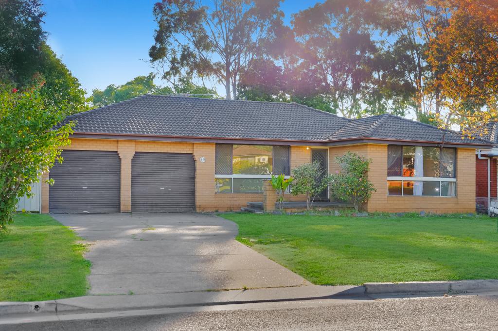 15 Forbes Pl, Leumeah, NSW 2560