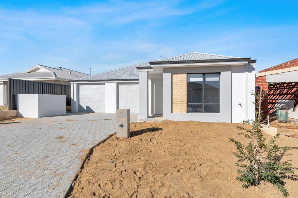 5A FORBURY ST, LAKELANDS, WA 6180