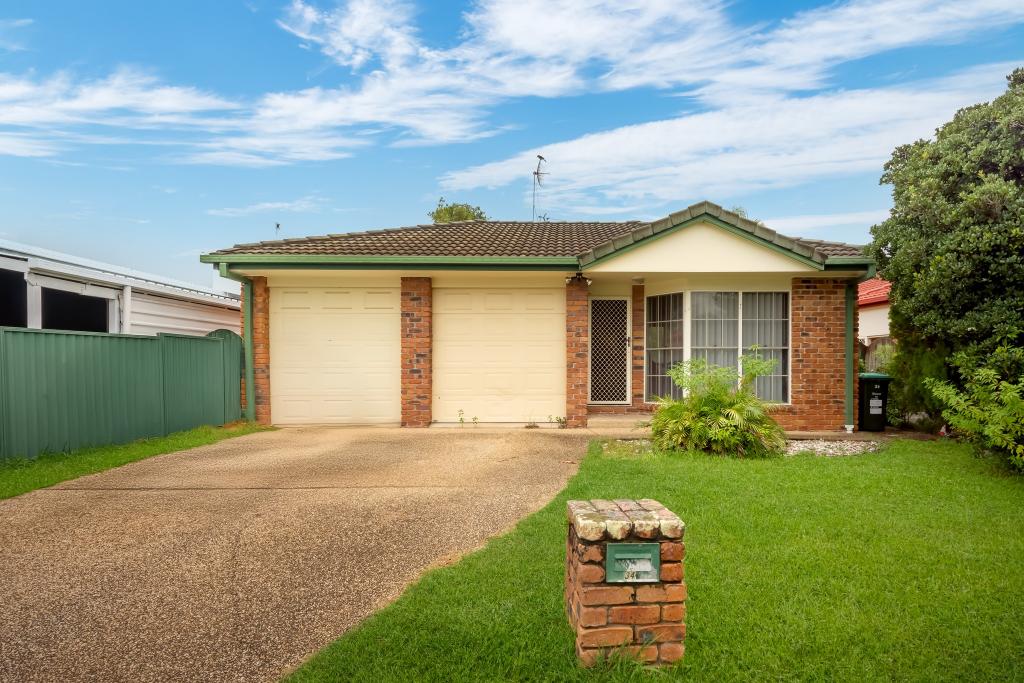 1/34 FISHER AVE, SOUTHPORT, QLD 4215