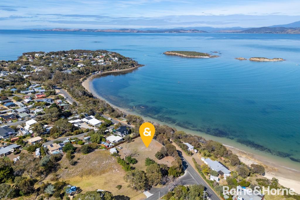 102 Carlton Beach Rd, Dodges Ferry, TAS 7173