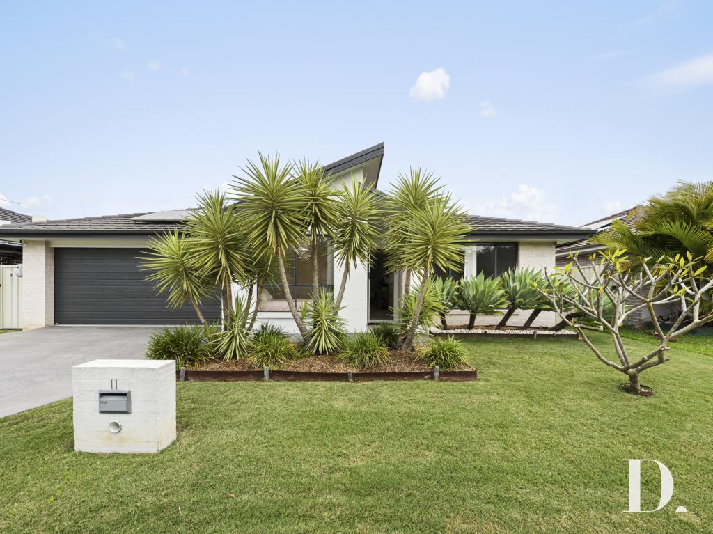 11 Surfsea Ave, Sandy Beach, NSW 2456