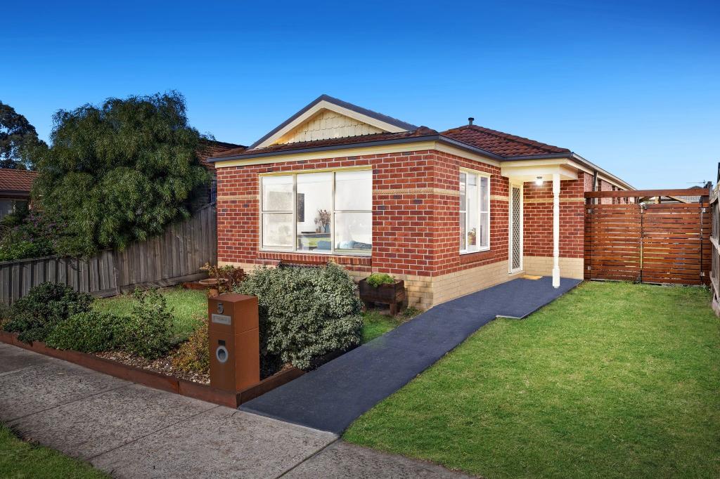 5 Mccallum Dr, Cranbourne East, VIC 3977