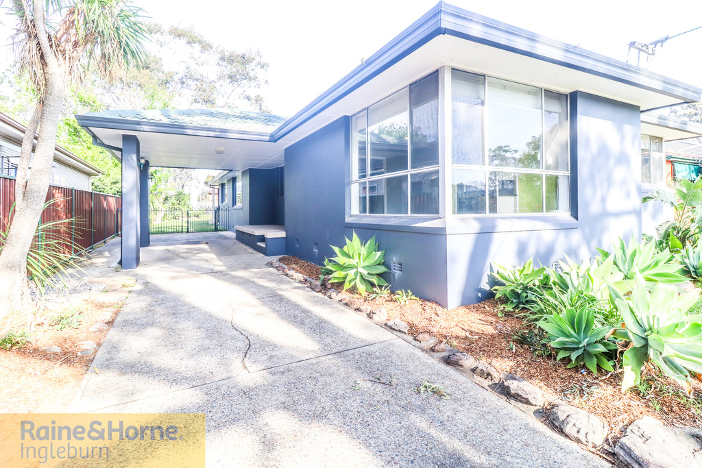 10 Blue Gum Ave, Ingleburn, NSW 2565