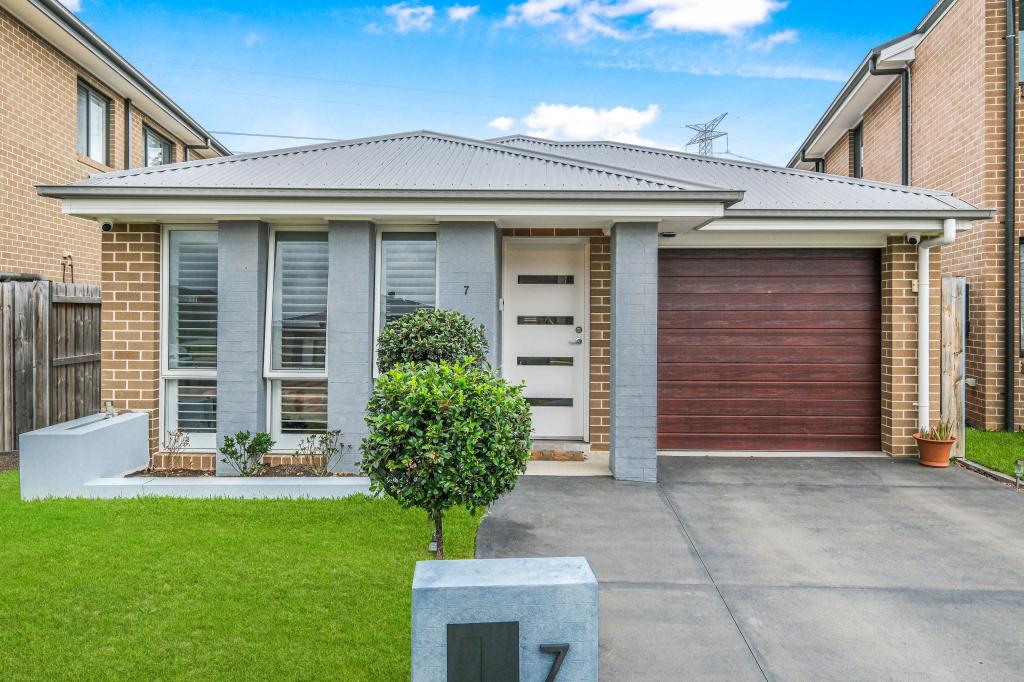 7 Dunlin Cct, Marsden Park, NSW 2765