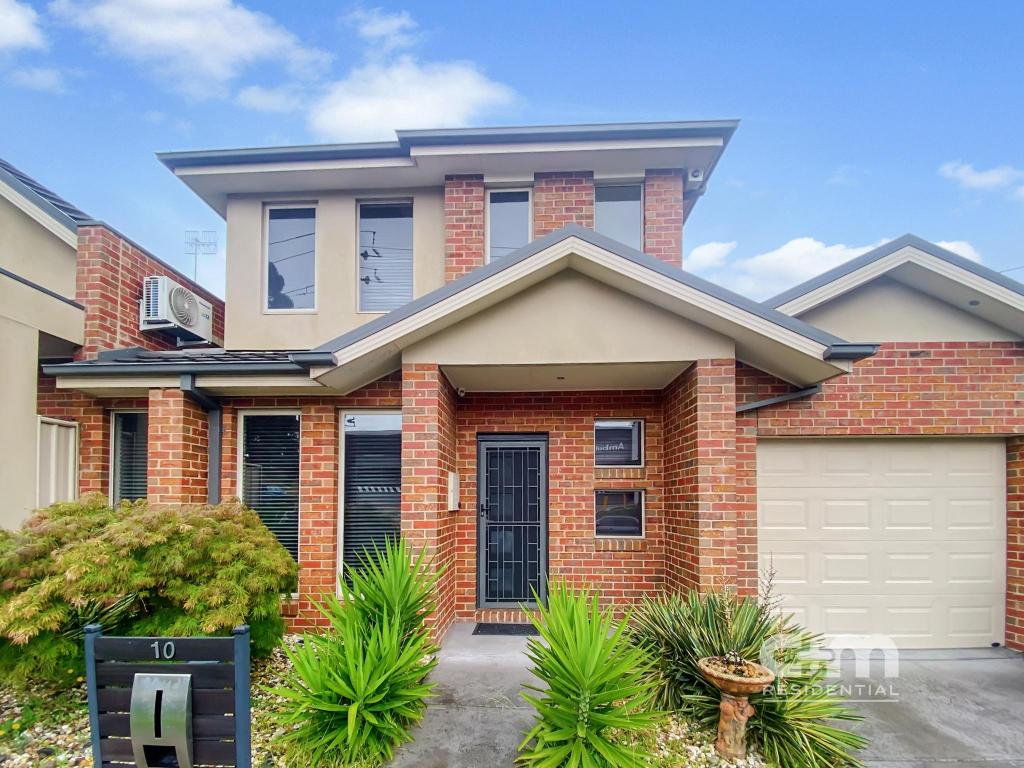 10 STRACHAN ST, OAK PARK, VIC 3046