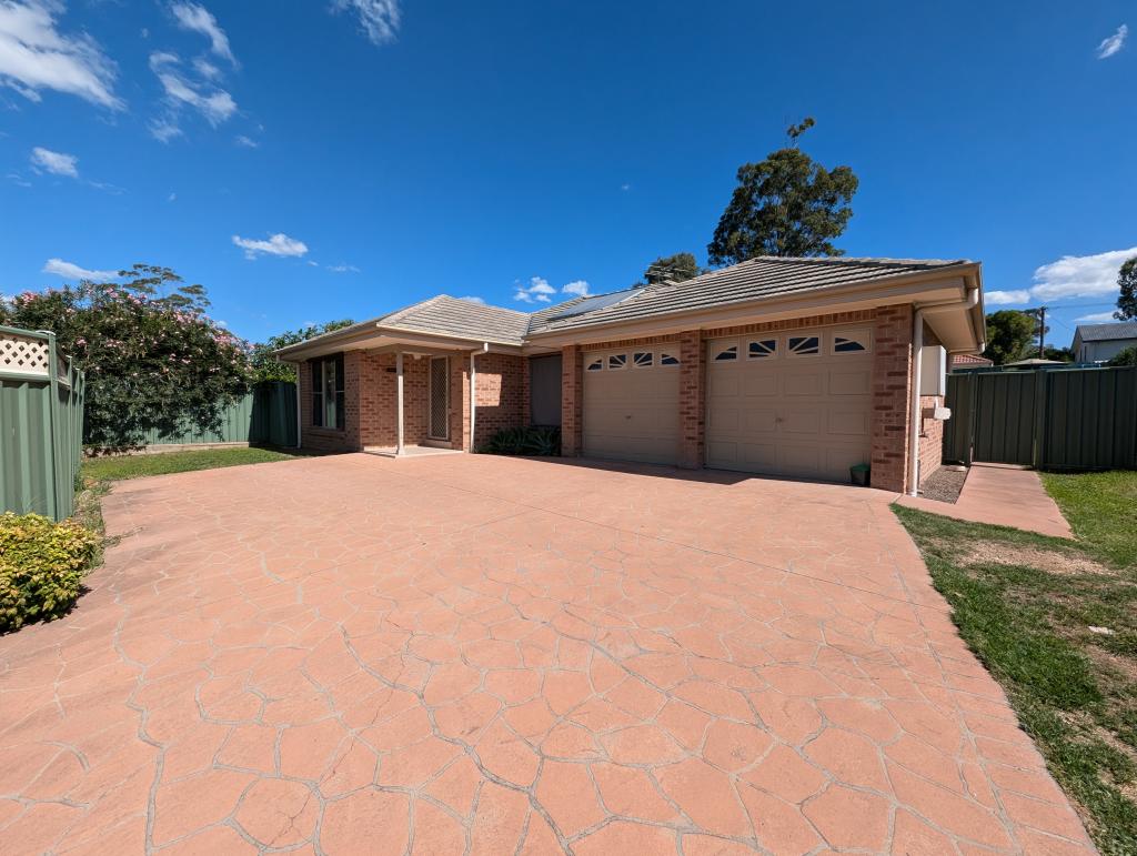 2/79 FORBES ST, MUSWELLBROOK, NSW 2333