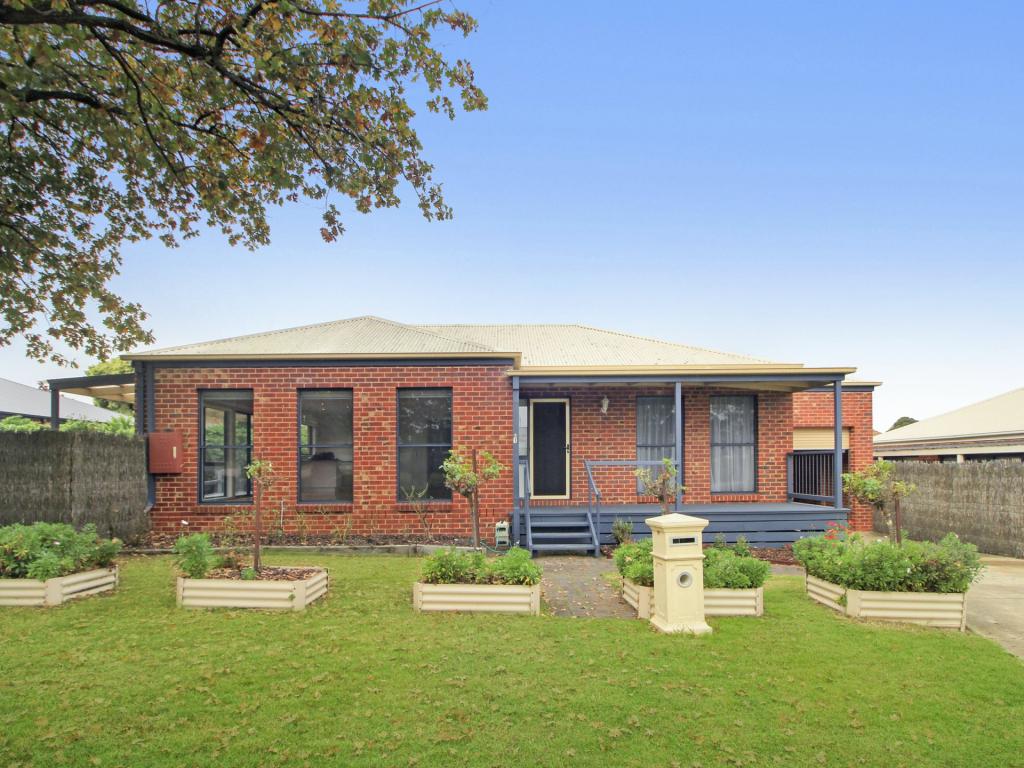 31 Dwyer St, Wy Yung, VIC 3875