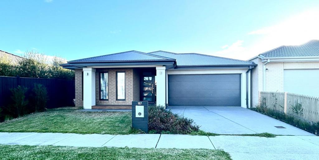 187 Morison Rd, Cranbourne East, VIC 3977