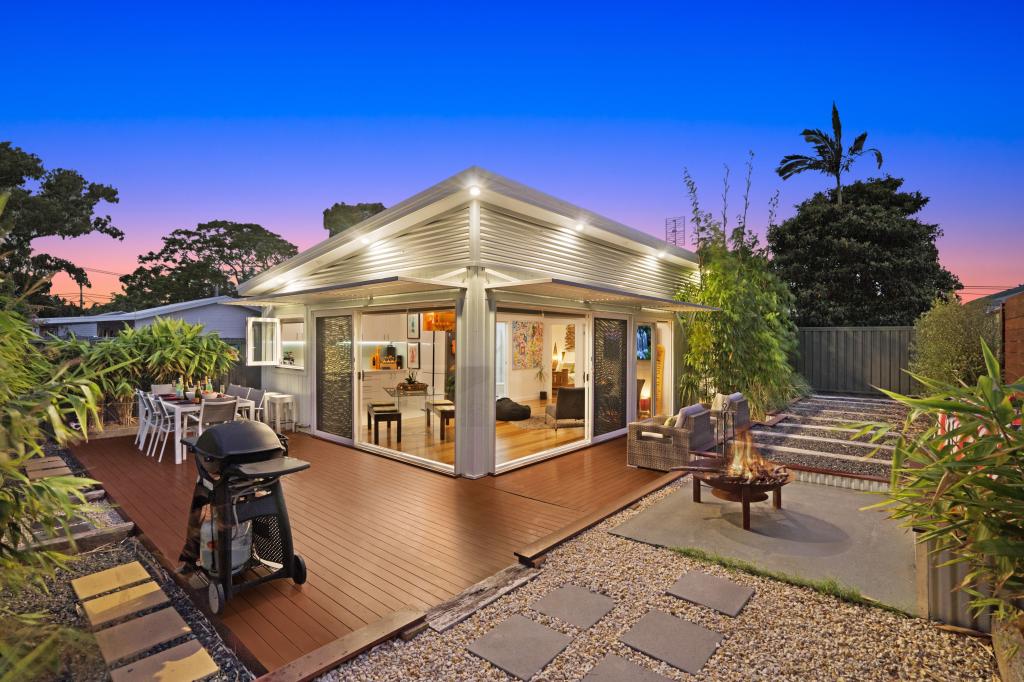 38 Waterloo Ave, Blackwall, NSW 2256