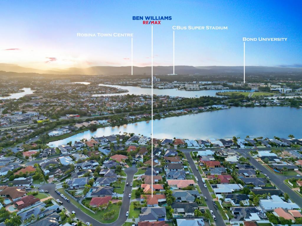5 Fulmar Pl, Burleigh Waters, QLD 4220