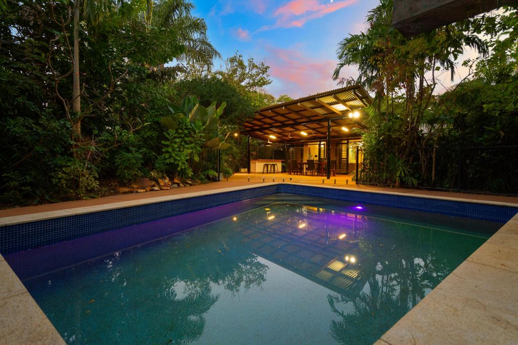 2 Johnston Pl, Rapid Creek, NT 0810