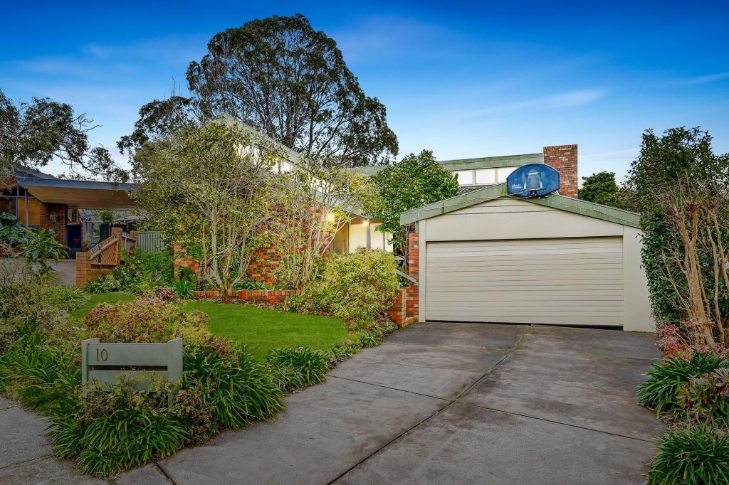 10 Dalkeith Cl, Wheelers Hill, VIC 3150