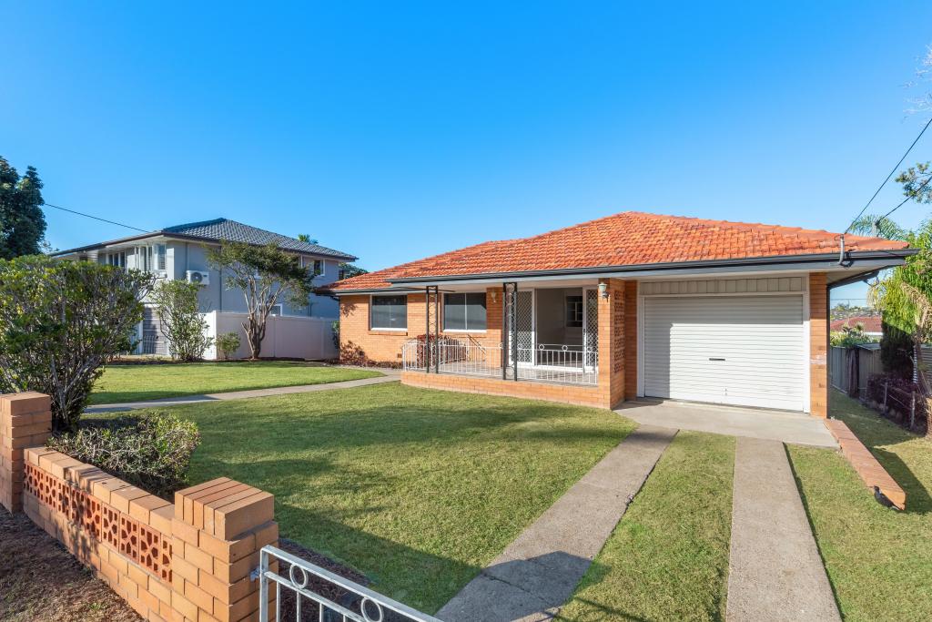 17 Valiant St, Chermside West, QLD 4032