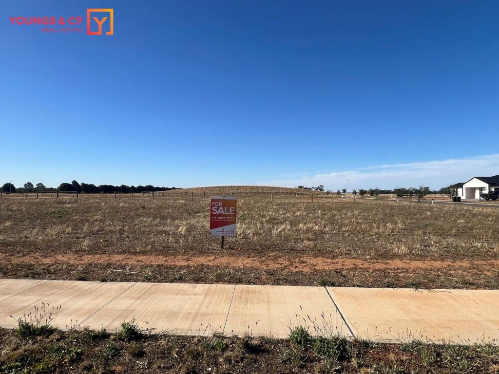 11 QUEENFISH RD, TATURA, VIC 3616