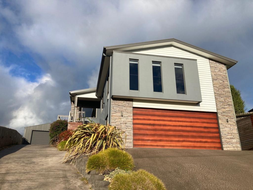 20 Royal Pl, Leongatha, VIC 3953