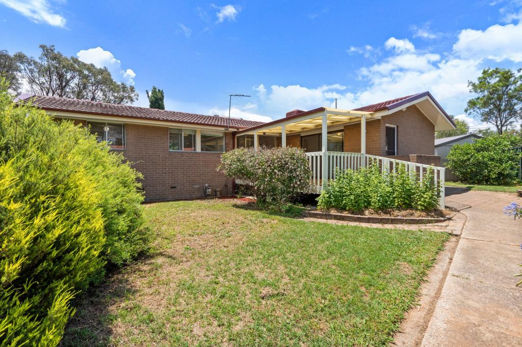 22 Adair St, Scullin, ACT 2614