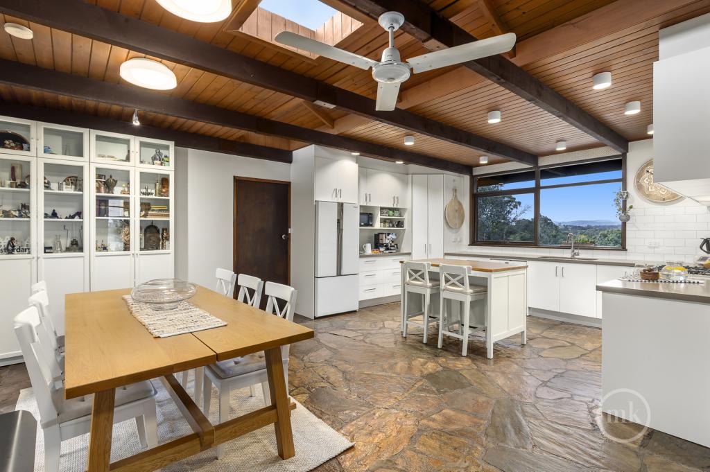 90 Wattletree Rd, Hurstbridge, VIC 3099