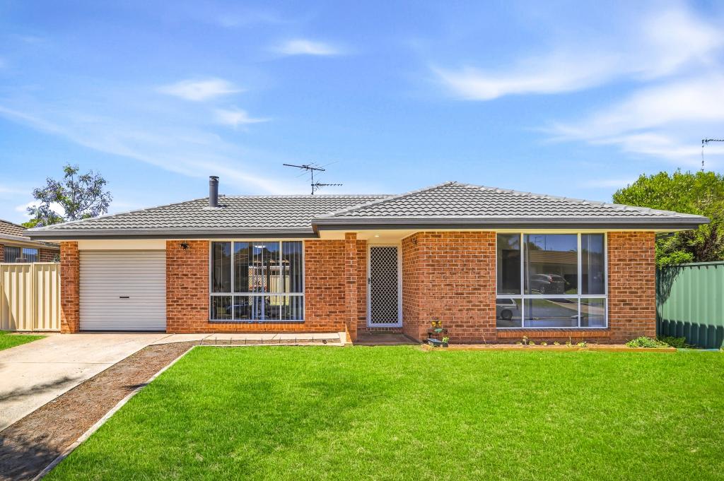 22 Whorlong St, St Helens Park, NSW 2560