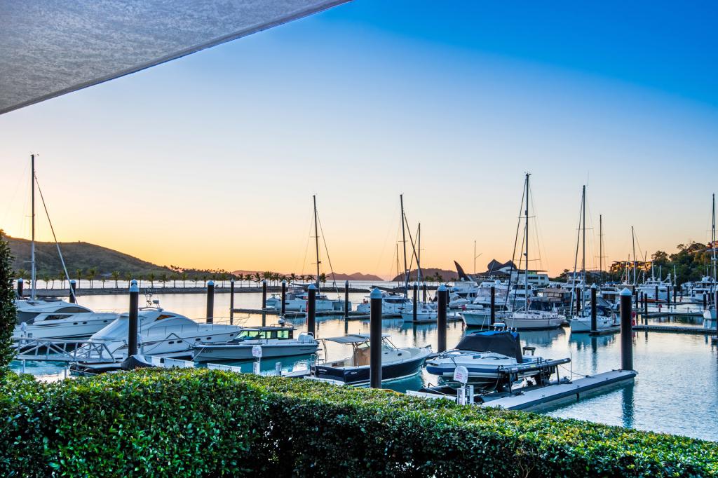 6/1 Airport Dr, Hamilton Island, QLD 4803