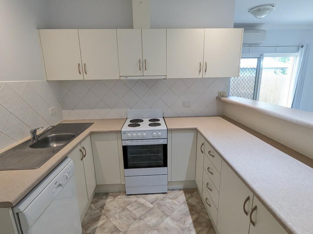 2/9 Glenlea St, Edge Hill, QLD 4870